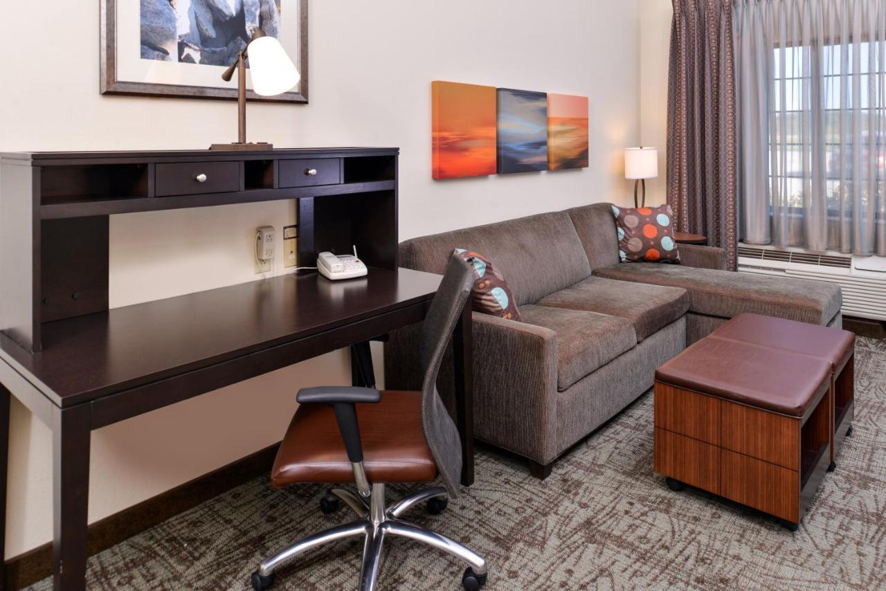 Staybridge Suites O'Fallon Chesterfield By Ihg Luaran gambar